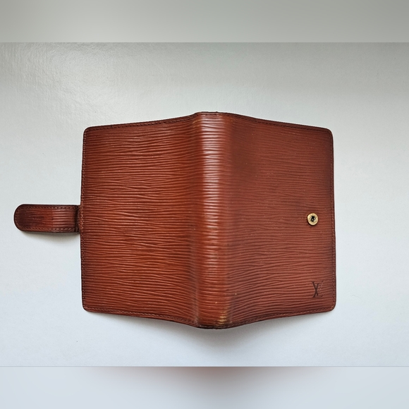 Louis Vuitton Epi Small Agenda Brown